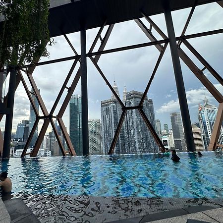 Scarletz Suites Klcc By Numa กัวลาลัมเปอร์ ภายนอก รูปภาพ