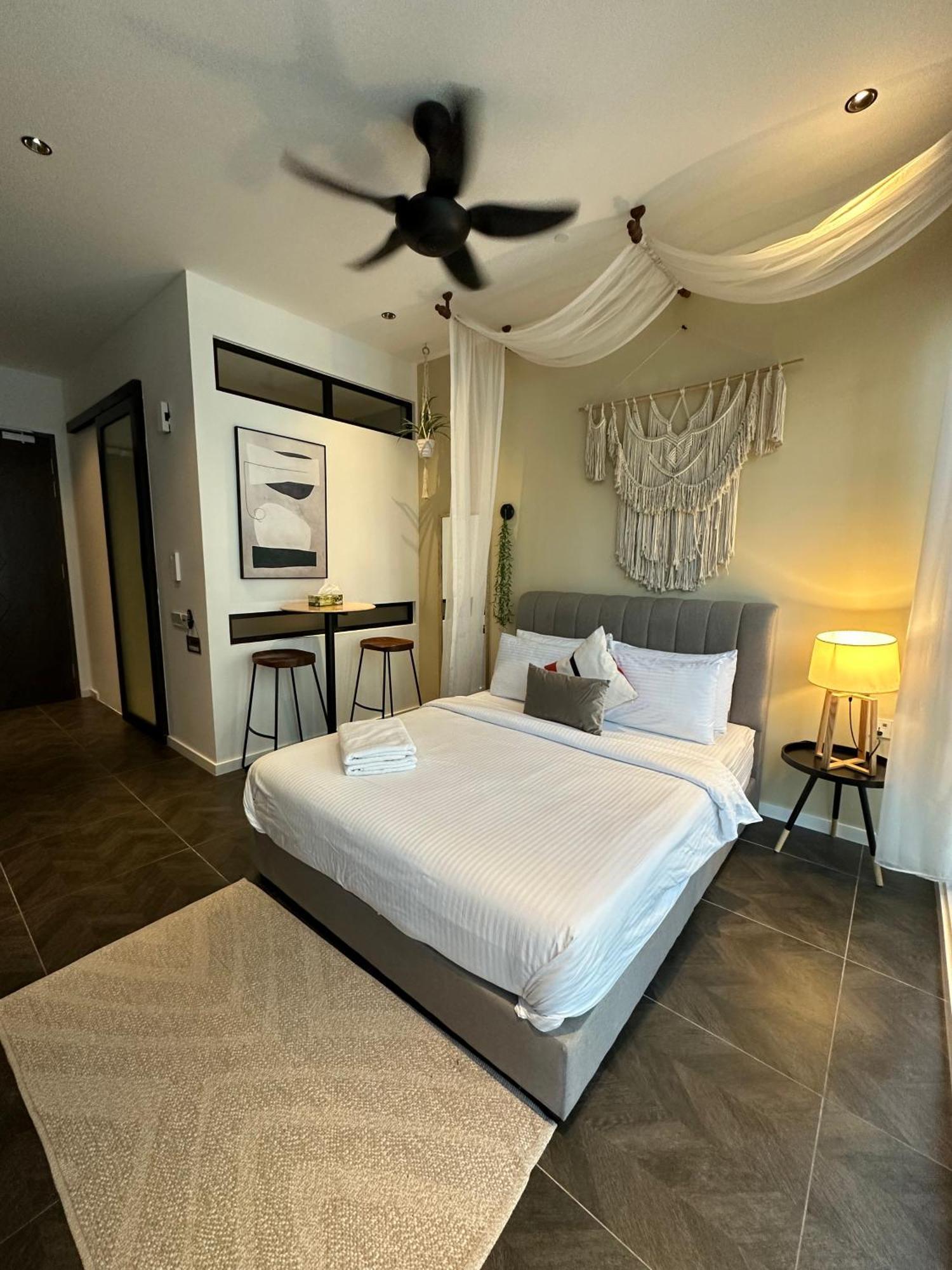 Scarletz Suites Klcc By Numa กัวลาลัมเปอร์ ภายนอก รูปภาพ