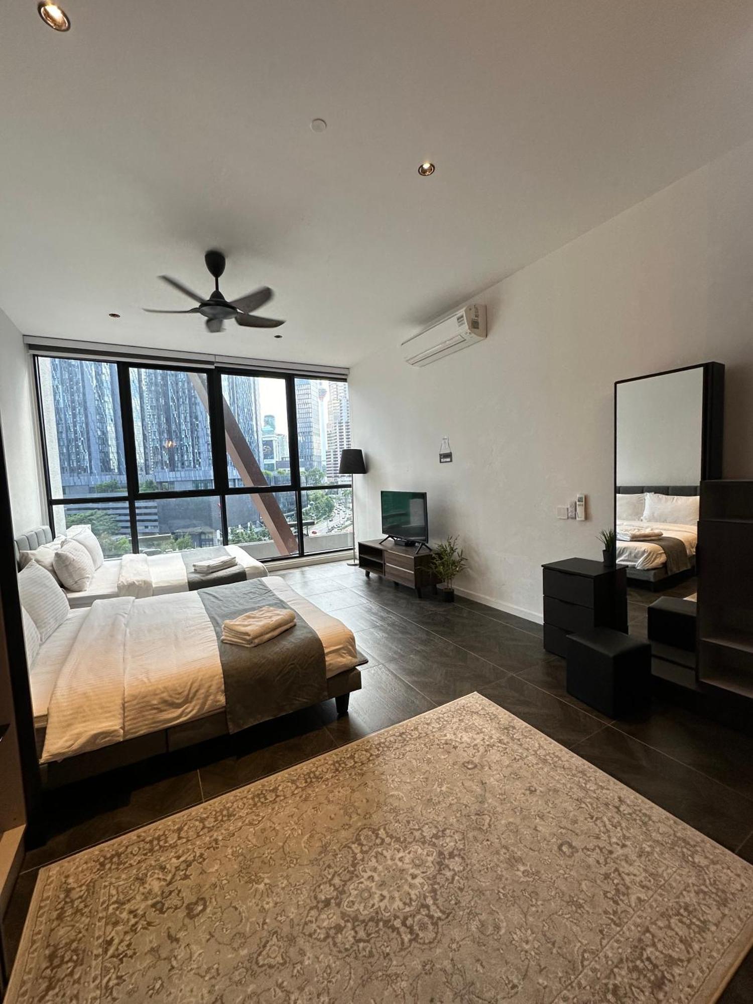 Scarletz Suites Klcc By Numa กัวลาลัมเปอร์ ภายนอก รูปภาพ